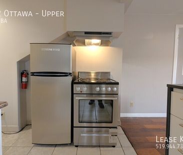 1 Bed 1 Bath Upper on Ottawa - Off Street Parking and In-Unit Laund... - Photo 4