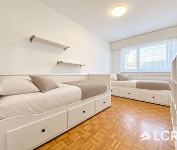 Splendid furnished 5-room apartment with lake view - Photo 1