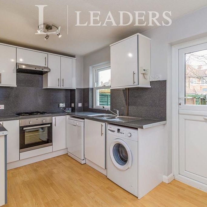 2 bedroom terraced house to rent - Photo 1