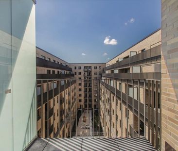 NEUBAU: Lichtdurchflutete Loft-Wohnung mit Süd-Loggia - Foto 1