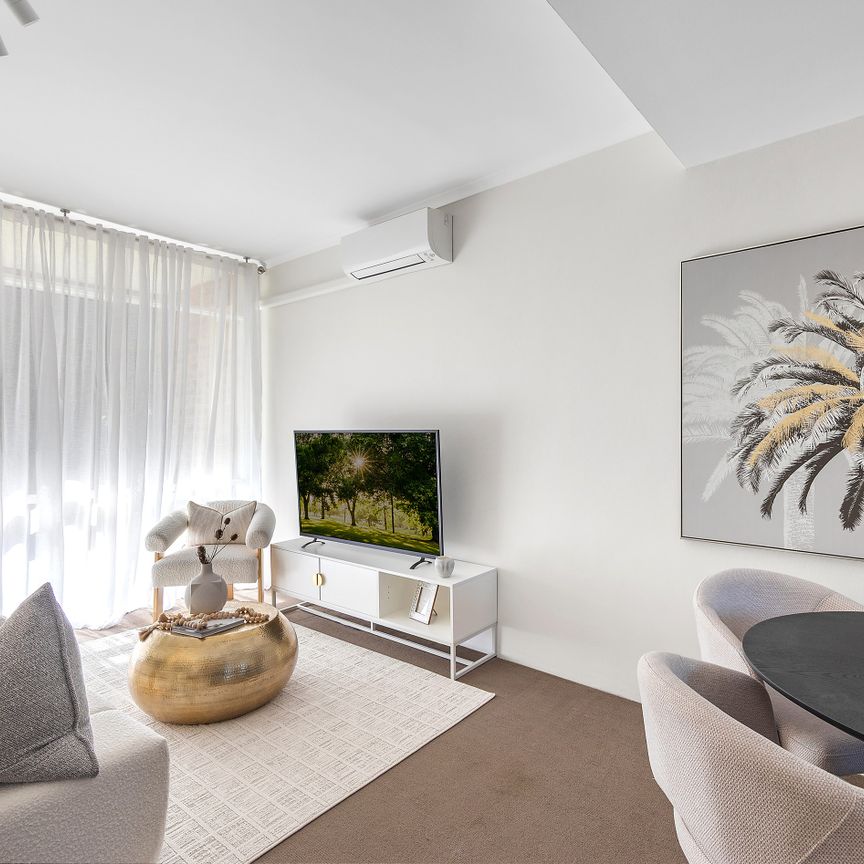 Lifestyle & Location - Quiet 2-Bedroom Townhouse - Photo 1