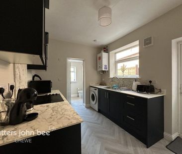 1 bedroom flat to rent - Photo 6