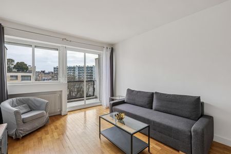 Location Appartement 1 pièce Meublé 32m² PARIS 16ème - Photo 3