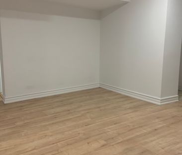 For Lease - 63 Pinegrove Avenue, Toronto, Ontario - Photo 3