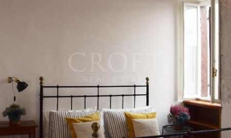 Centre-Monserrato: Spacious semi-furnished 2 beds, livingroom, kitchen, 2 baths, balcony, quiet building. Ref 2425 - Foto 4