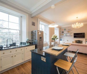 2 bedroom flat to rent - Photo 6