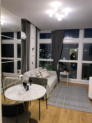 1 Bed Flat, Metro Central Heights, SE1 - Photo 1