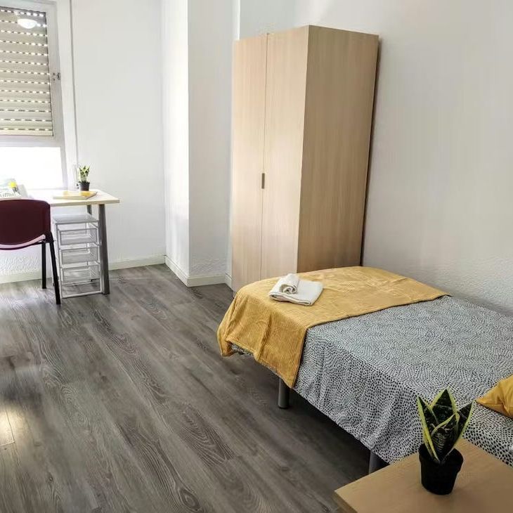 Carretera de Llíria, Burjassot, Valencian Community 46100 - Foto 1