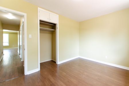 For Lease - 7 Kencliff Crescent Unit# Main, Toronto, Ontario - Photo 2