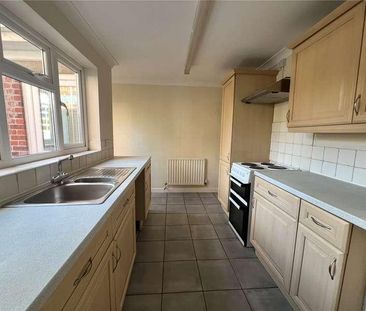 Winchester Road, Romsey, Hampshire, SO51 - Photo 6