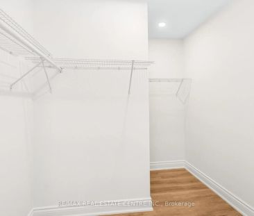 2379 CHARLES CORNWALL AVENUE - Photo 3