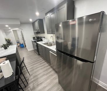 For Lease - 24 San Felice Lane, Hamilton, Ontario - Photo 1