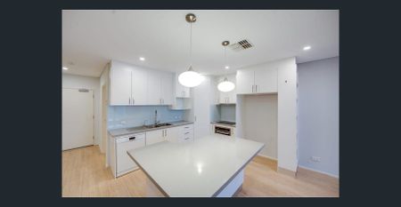 Stylish Apartment in a great location - Photo 5