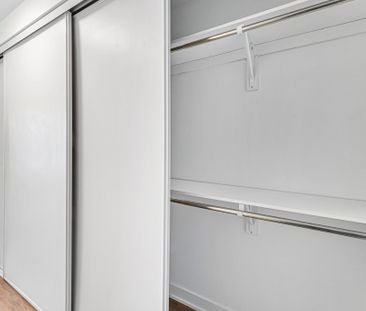 For Lease - 27 Bathurst Street Unit# 519, Toronto, Ontario - Photo 6
