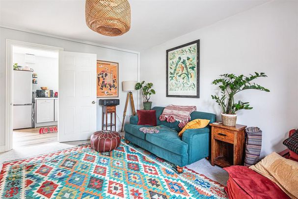 2 bedroom house to rent - Photo 1