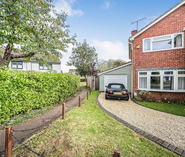 3 bed detached house to rent in Braziers Close, Chelmsford, CM2 - Photo 6