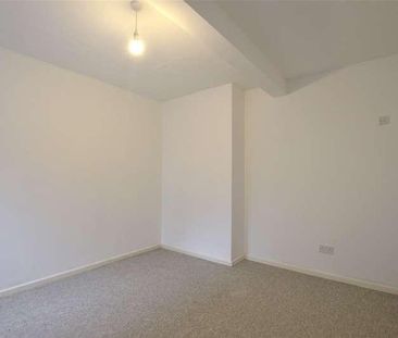 Clent Lodge, Cranham Road, Cheltenham, GL52 - Photo 5