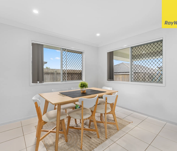 Spacious family home with 4 Bedroom, 2 Bathroom, Solar and Aircons - Photo 5