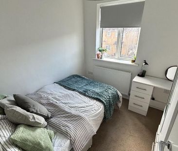 3 bedroom house to rent - Photo 2