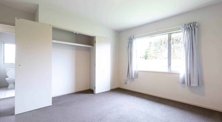 Perfectly located home in Tuakau - Photo 3