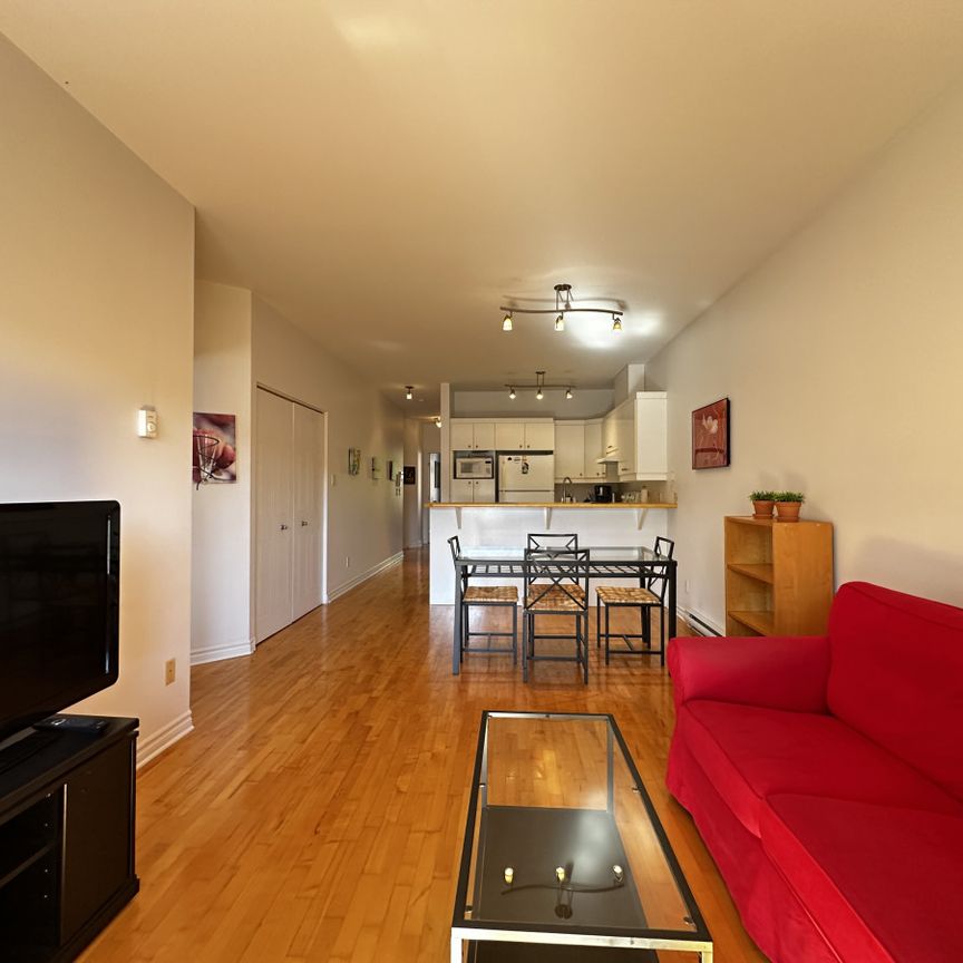 2556 Coursol, #4 - Photo 1