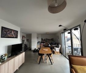 Location Appartement 4 pièces 85m² REIMS 51100 - Photo 1