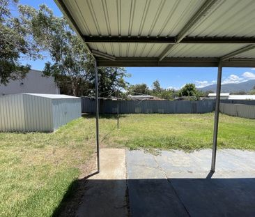 Tidy 3 bedroom home - Photo 2