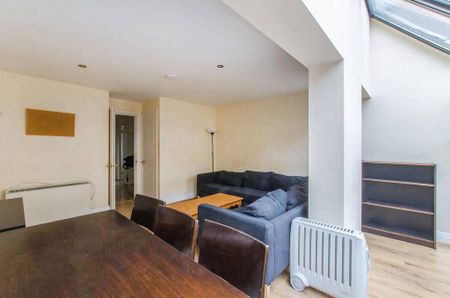 4 bedroom terraced house to rent - Photo 2