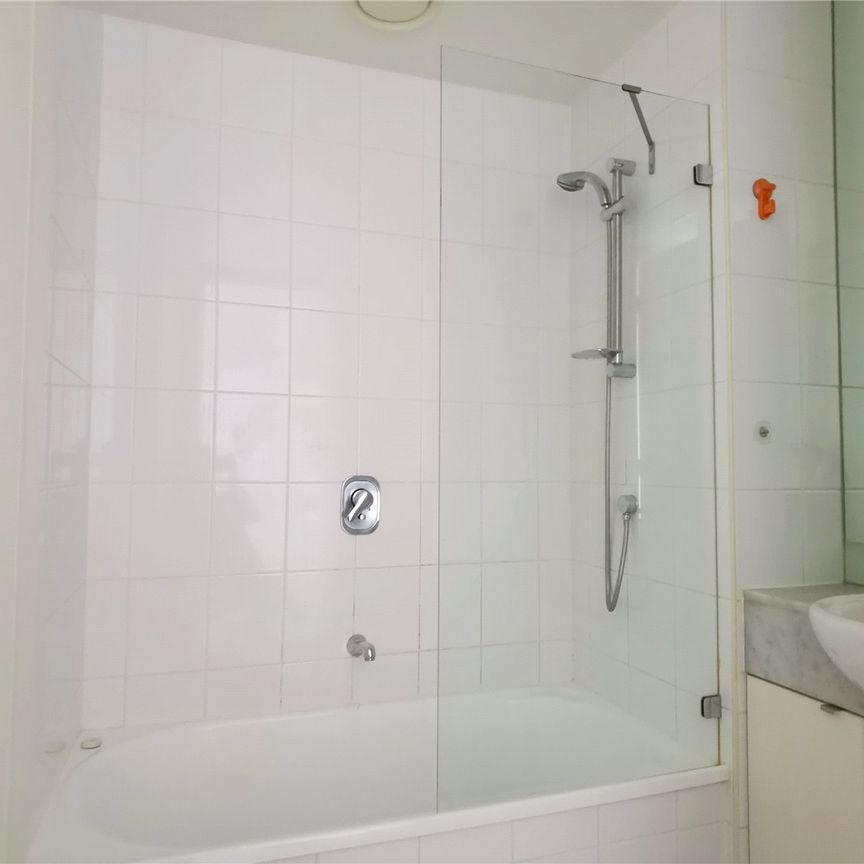 166/183 City Road - Photo 1