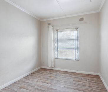 So Close To The Beach! - Photo 2