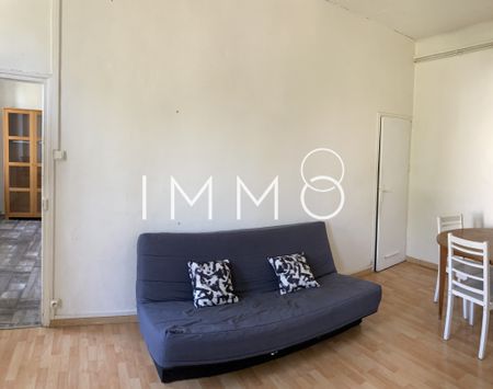 Location Appartement 2 pièces 49m² MARSEILLE 12ème - Photo 2