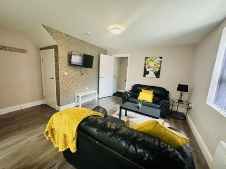 St Stephens Road Flat 1, PRESTON, Lancashire PR1 6NU - Photo 3