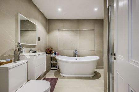 1 Bed Student Accommodation - Photo 5