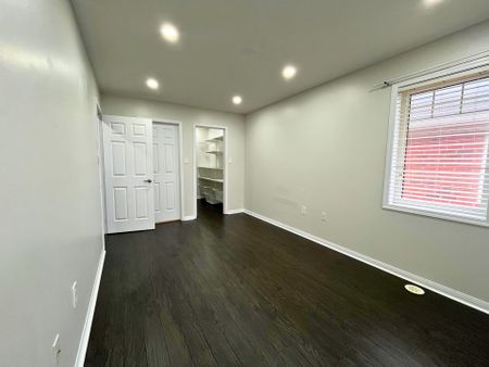 For Lease - 117 Baycliffe Crescent, Brampton, Ontario - Photo 5