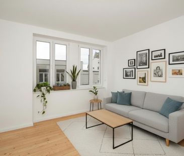 Erstbezug nach Kernsanierung - moderne 2-Zimmer-Wohnung mit Küche - Photo 1