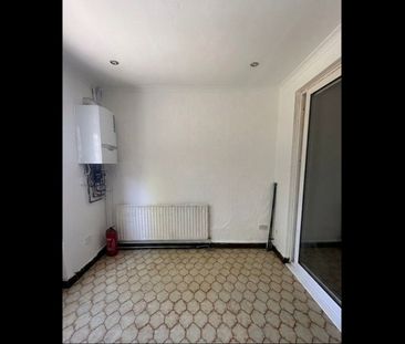 5 Bed Terraced House, Willoughby Lane, N17 - Photo 4