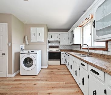 For Lease - 6 Lucerne Place, St. Catharines, Ontario - Photo 2