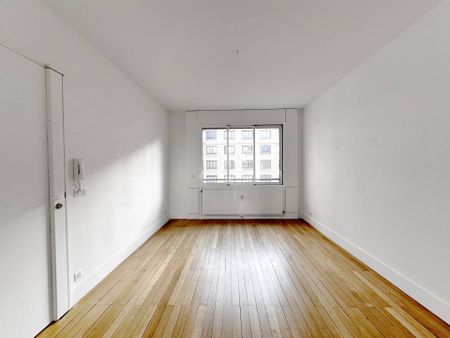 Rental Apartment Paris 16th Porte-Dauphine - Photo 4