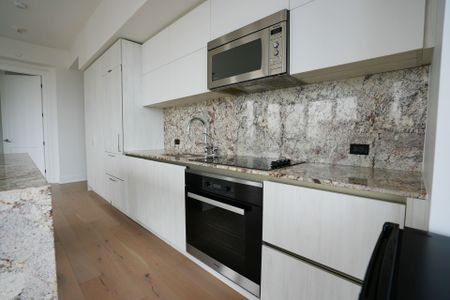 For Lease - 21 Park Street Unit# 1702, Mississauga, Ontario - Photo 4