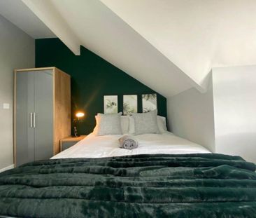 1 bedroom in a house share to rent - Photo 3