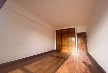 Apartamento T4 em Lisboa