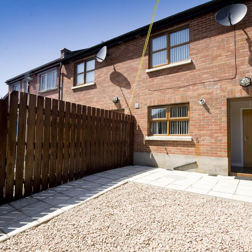 9 Orangefield Grove, BELFAST, BT5 6DA - Photo 1