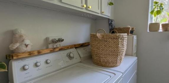 4-1/2 + 1 grand local (buanderie et rangement) - Photo 2