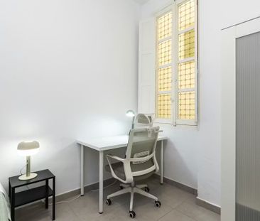 Carrer Martínez Cubells, Valencia, Valencian Community 46002 - Photo 4