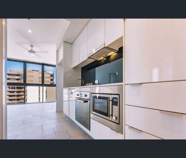 Modern Apartment Living in the Heart of Fortitude Valley - Photo 3