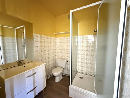 Location Appartement 2 pièces 40m² - Photo 4
