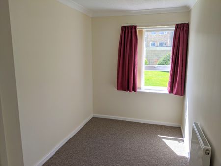 2 bedroom apartment to rent Hurst Court, Waterford Place, Christchurch, BH23 - Photo 5