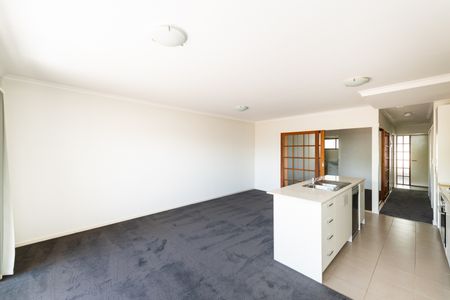 3/4 Ross Road, Queanbeyan NSW 2620 - Apartment For Rent | Domain - Photo 4