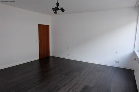 Trier-Zentrum, 2 ZKB mit Einbauküche ab sofort zu vermieten. - Photo 5