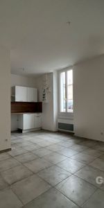 À LOUER Appartement 2 pièce(s) À SEILLONS, - Photo 3